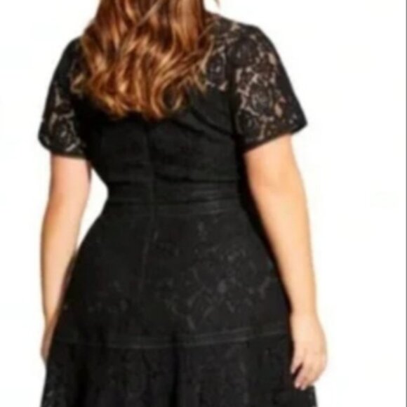 City Chic Black Short Sleeve Lace Dress. New With Tags - Picture 2 of 8